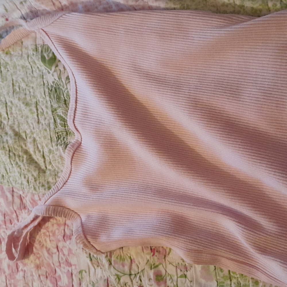 Pink Ribbed Tank Top - Picture 2 of 2